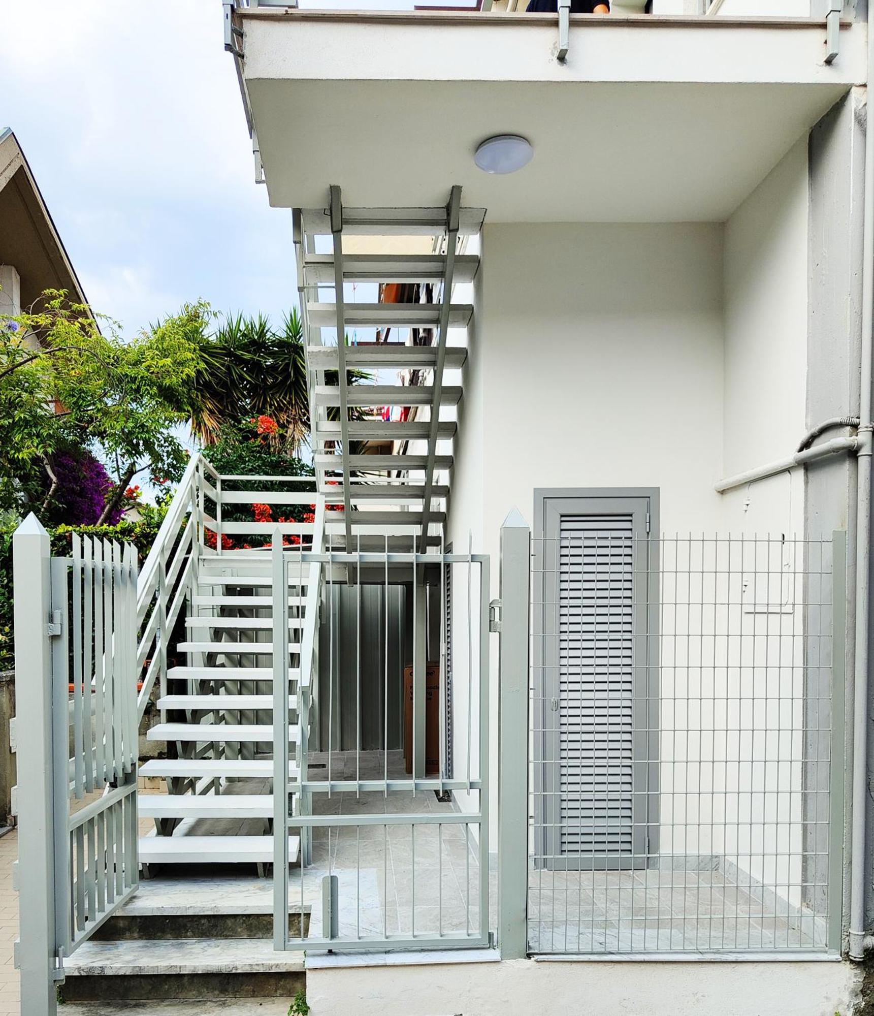 Cytrus Apartament Villa Marina di Massa Exterior foto